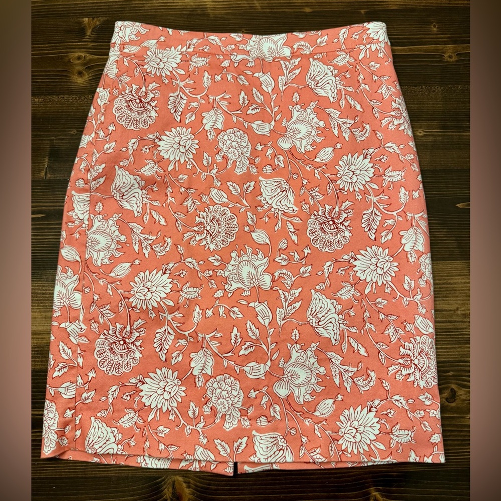 J. Crew Coral Floral Cotton Pencil Skirt Size 4 EUC